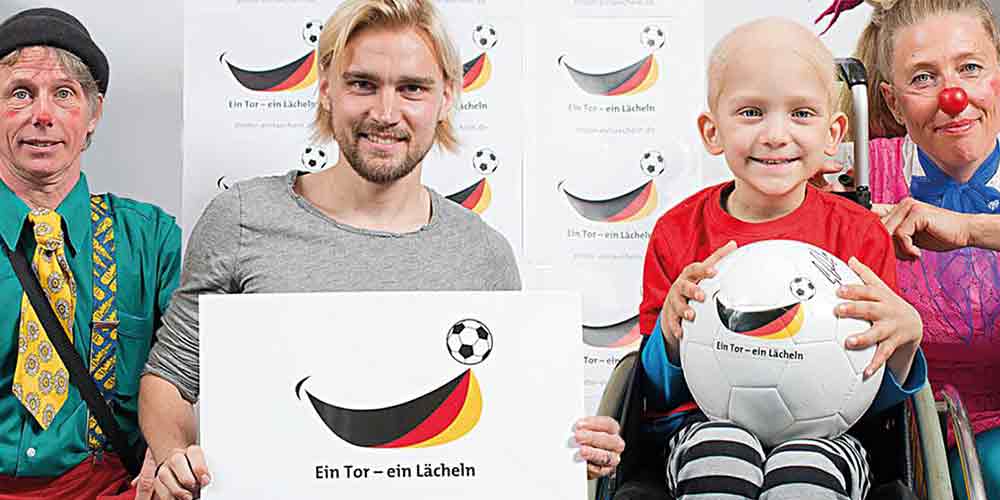 Spendenaktion Fußball Europameisterschaft 2016 Marcel Schmelzer ecoprotec macht mit